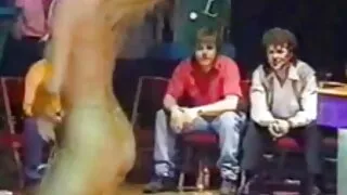الرجل بعد اللسان زرعت وقحة على افلام سكسي اجنبي الترباس