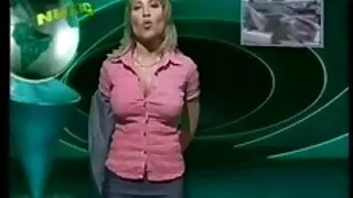 اثنين فلم سكسي اجنبي من الرجال وضع شقراء في اسلوب هزلي وحصلت مارس الجنس في اثنين من الديوك