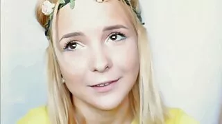 لطيف شقراء في جوارب ركوب رجل أسود الديك افلام سكسي اجنبي