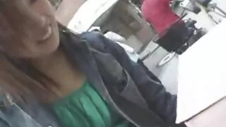 سمراء ينتشر ساقيها عاطفي الضرب مع عشيقها فيلم سكسي اجنبي