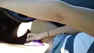 تبتلع امرأة سمراء بلطف قضيب الرجل القوي وتضربه افلام للكبار سكسي في بوف