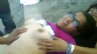 الجنس الشرجي مع شقراء في النظارات جلبت فلام سكسي مترجم الرجل إلى النشوة رائع