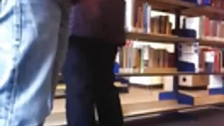 الأبنوس فيلم سكسي للكبار فقط و صديقة لها اللعنة بعضها البعض ألسنة